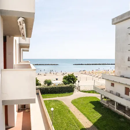 Апартаменты Accesso Al Mare, Perseo *