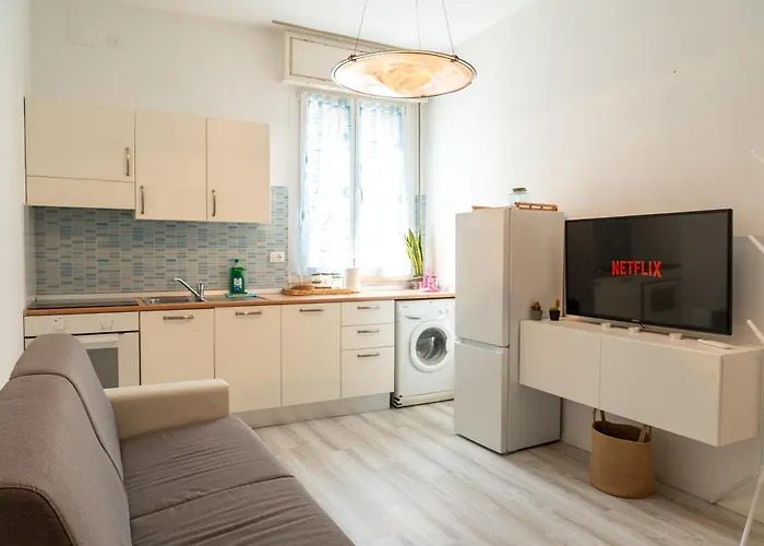 Accesso Al Mare, Perseo * Lido Adriano