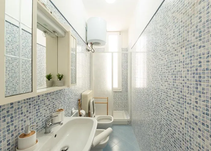 Accesso Al Mare, Perseo ليدو أدريانو